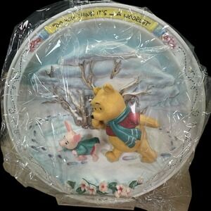 Disney Winnie the Pooh Winter Woozle Scene 3D Plate – Bradford Exchange 1990s